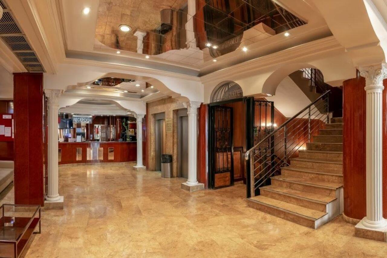 Magic Cristal Park Hotell Benidorm Exteriör bild