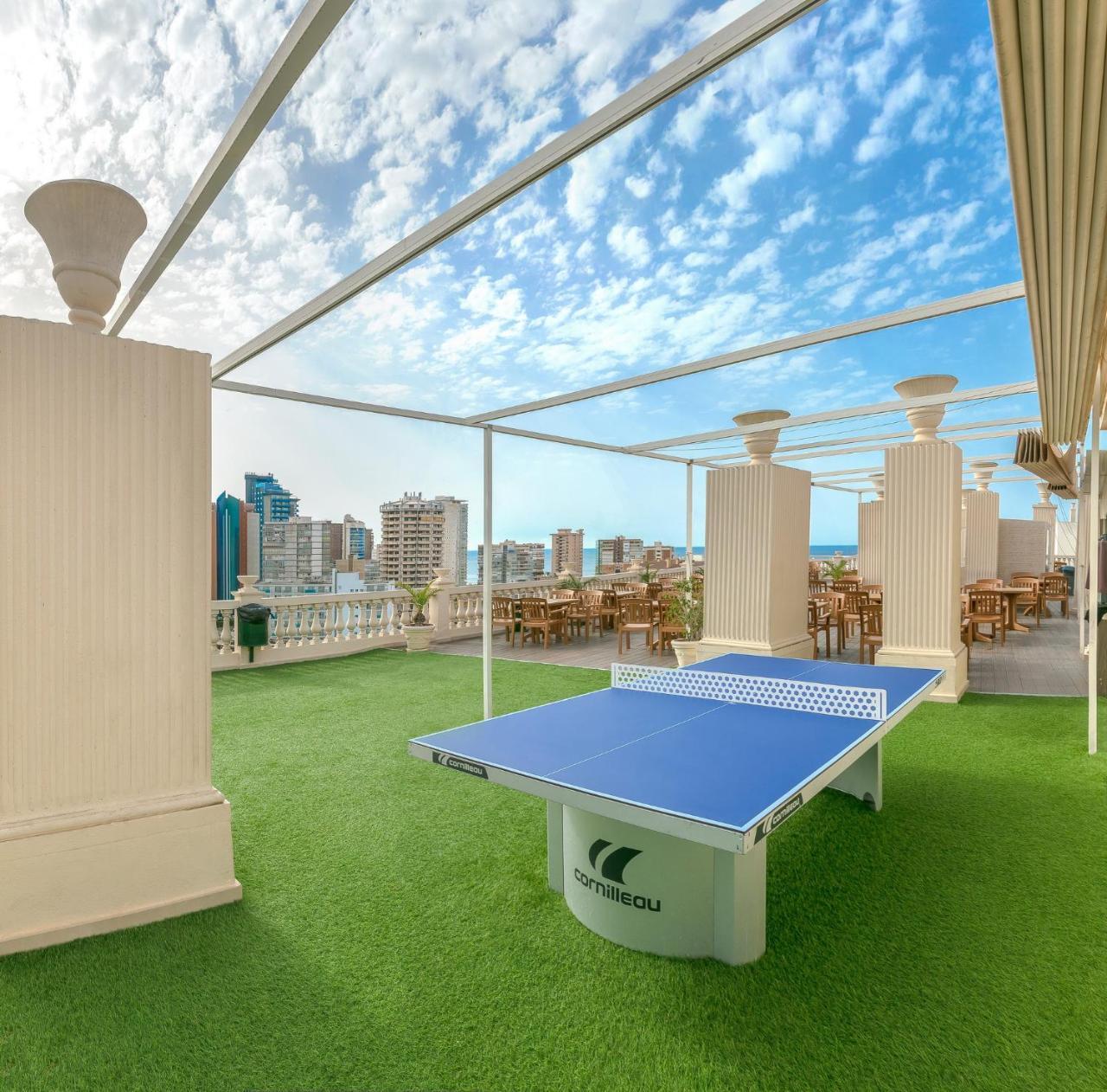 Magic Cristal Park Hotell Benidorm Exteriör bild